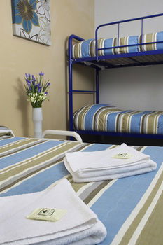 The George Street Hotel - Hostel - Accommodation Noosa 4