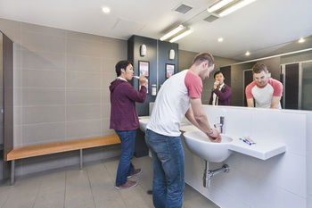 Melbourne Central YHA - Hostel - Accommodation Noosa 21