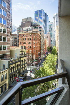 Metro Apartments On King Street - Accommodation Noosa 5