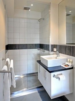 Plum Collins Street Serviced Apartments - Accommodation Noosa 7