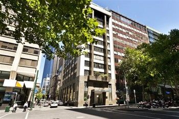Plum Collins Street Serviced Apartments - Accommodation Noosa 17