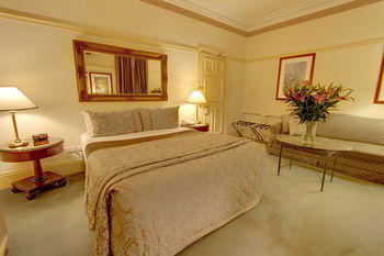 Simpson Of Potts Point - Accommodation Noosa 4