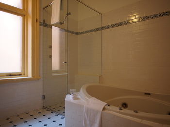 Simpson Of Potts Point - Accommodation Noosa 35
