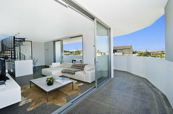 Bondi Beach Apartments - Accommodation Noosa 1