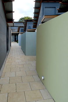 By The Beach B&B And Apartments - Accommodation Noosa 3