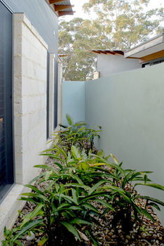 By The Beach B&B And Apartments - Accommodation Noosa 8