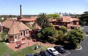Yarra House Campus Summer Stays - Accommodation Noosa 11