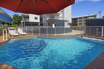 Sandy Shores Luxury Holiday Units - Accommodation Noosa 2