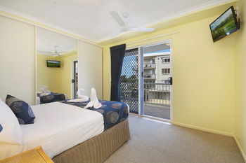 Sandy Shores Luxury Holiday Units - Accommodation Noosa 13