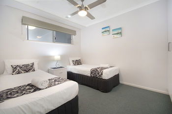 Sandy Shores Luxury Holiday Units - Accommodation Noosa 15