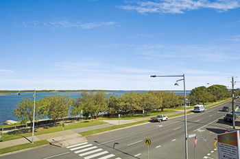 Sandy Shores Luxury Holiday Units - Accommodation Noosa 19