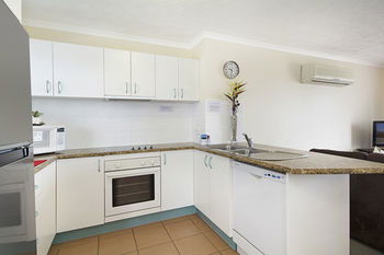 Sandy Shores Luxury Holiday Units - Accommodation Noosa 53