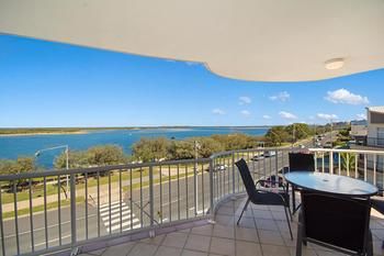 Sandy Shores Luxury Holiday Units - Accommodation Noosa 72