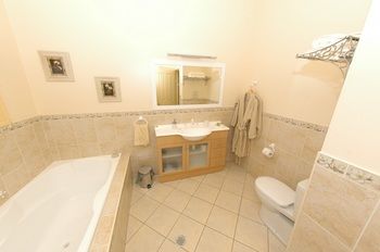 Pericoe Retreat Bed & Breakfast - Accommodation Noosa 19