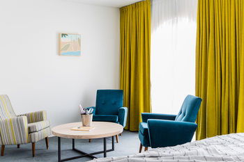 Hotel Ravesis - Accommodation Noosa 32