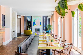Hotel Ravesis - Accommodation Noosa 34
