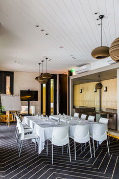 Hotel Ravesis - Accommodation Noosa 40