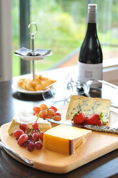 Araluen Villas - Accommodation Noosa 2