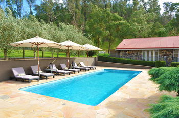 Araluen Villas - Accommodation Noosa 5