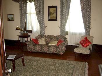 Lochinvar House B&B - Accommodation Noosa 12