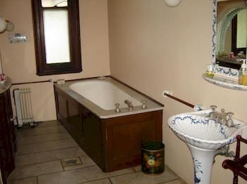 Lochinvar House B&B - Accommodation Noosa 14