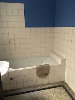 Strathfield Hotel - Accommodation Noosa 1