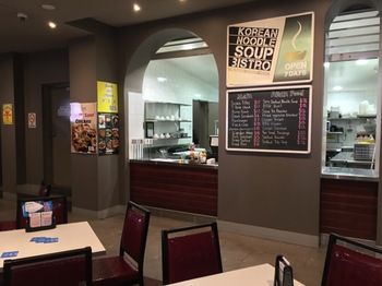 Strathfield Hotel - Accommodation Noosa 7