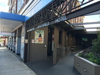 Strathfield Hotel - Accommodation Noosa 10