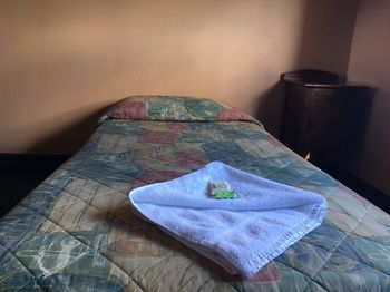 Strathfield Hotel - Accommodation Noosa 17