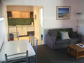 Harbourview Serviced Apartments - Accommodation Noosa 14