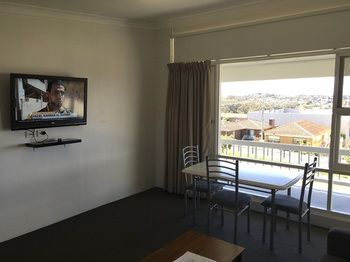 Harbourview Serviced Apartments - Accommodation Noosa 53