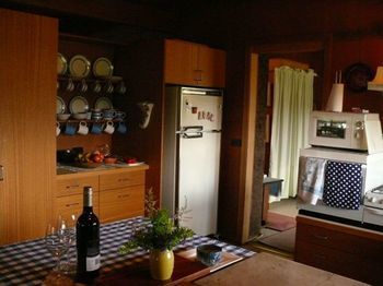 The Burrow At Wombat Bend - Accommodation Noosa 25