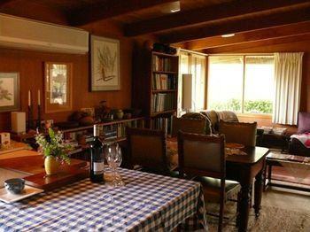 The Burrow At Wombat Bend - Accommodation Noosa 26