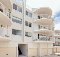 Bayviews amp Harbourview Holiday Apartments - Accommodation Noosa