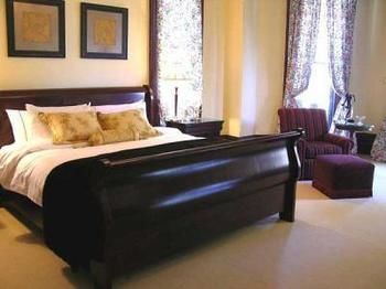 Bishop's Court Estate, Boutique Hotel - Accommodation Noosa 2