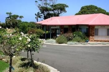 Kings Point Retreat - Accommodation Noosa 0