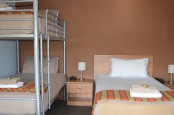 Morpeth Lodge Motel - Accommodation Noosa 15