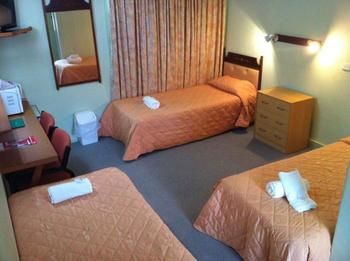 Bushmans Retreat Motor Inn - Accommodation Noosa 6