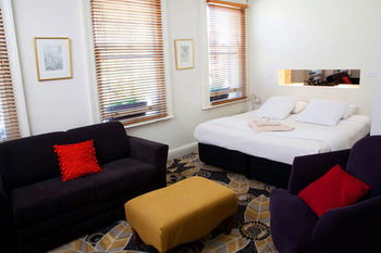 Carlton Terrace - Accommodation Noosa 17