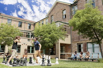 Blue Mountains YHA - Hostel - Accommodation Noosa 1