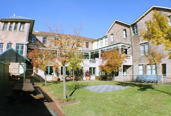 Blue Mountains YHA - Hostel - Accommodation Noosa 3