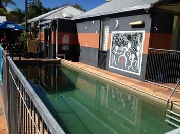 Noosa Backpackers Resort - Hostel - Accommodation Noosa 2
