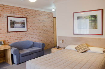 Baybrook Motor Inn & Apartments - Accommodation Noosa 13