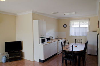 Baybrook Motor Inn & Apartments - Accommodation Noosa 29