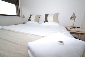 Crossroads Hotel Liverpool - Accommodation Noosa 3