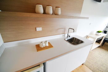 Crossroads Hotel Liverpool - Accommodation Noosa 5