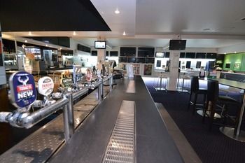 Crossroads Hotel Liverpool - Accommodation Noosa 28