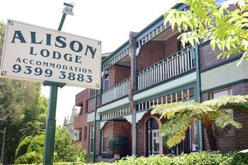 Alison Lodge - Accommodation Noosa 0