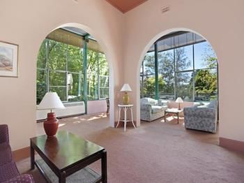 The Victoria & Albert Guesthouse - Accommodation Noosa 10