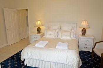 Holly Lane Mews - Accommodation Noosa 7